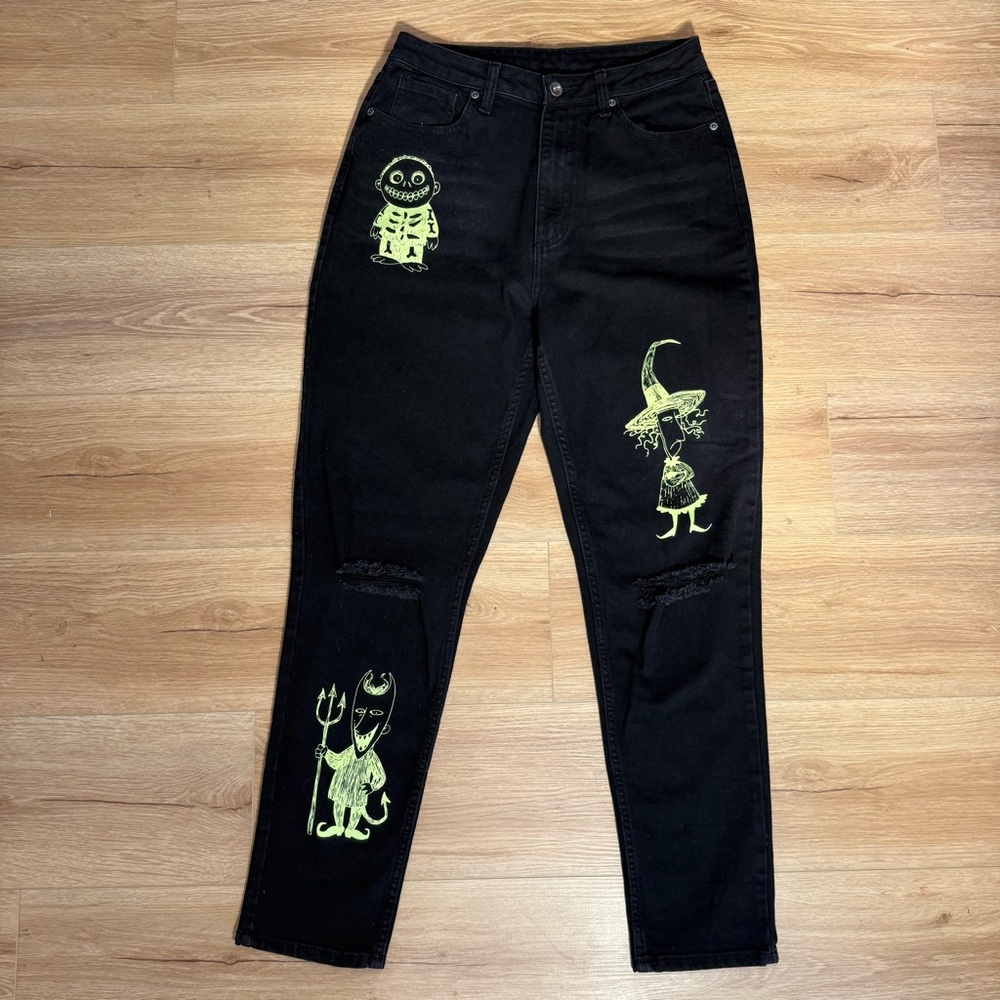 Her Universe Nightmare Before Disney Oogie Boogie Glow-In-The-Dark Mom Jeans‎